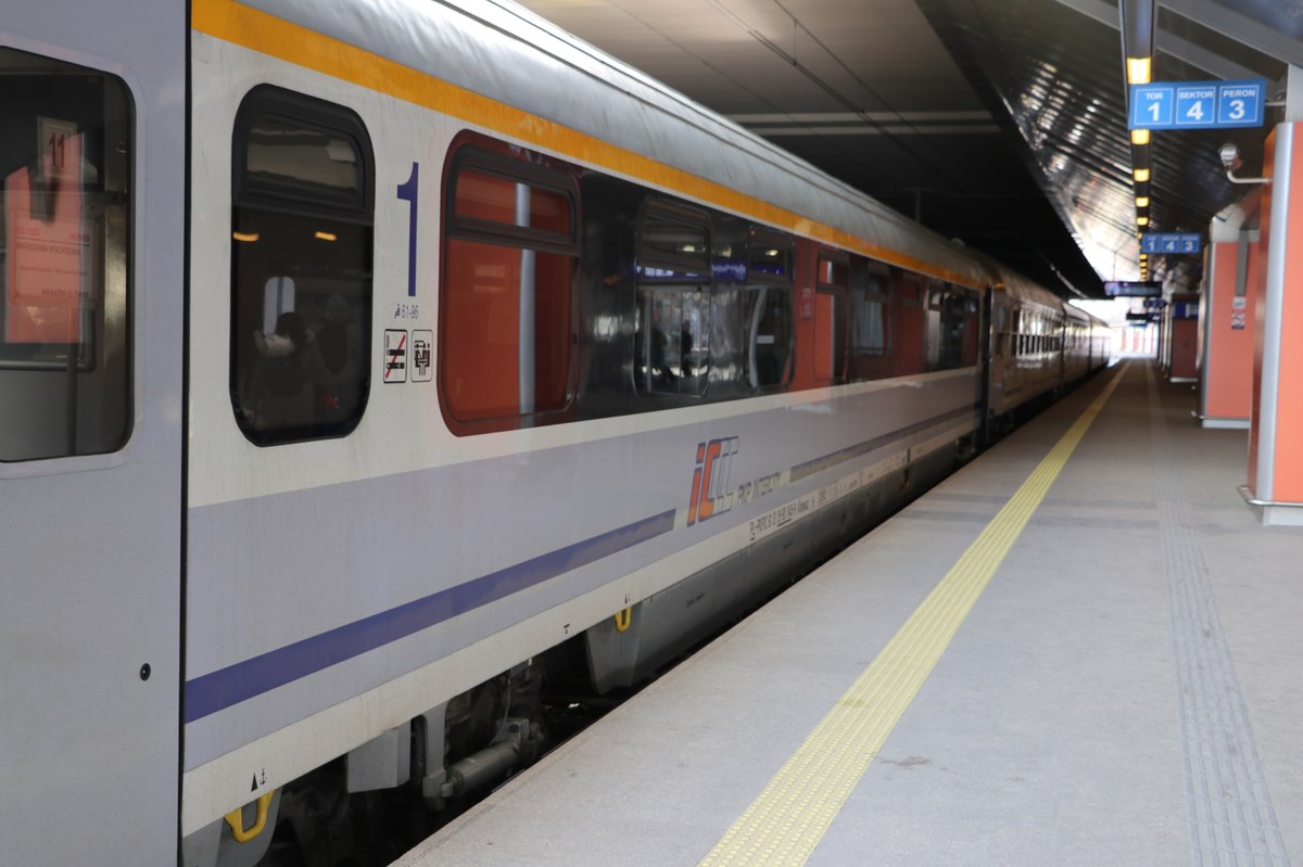 Pożar w pociągu Intercity. Ewakuacja 70 osób