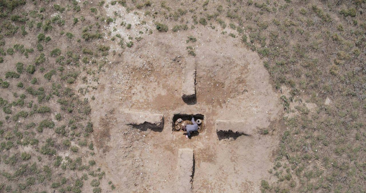 Odkryli grobowiec sprzed 3800 lat. Skrywał ogromny szkielet