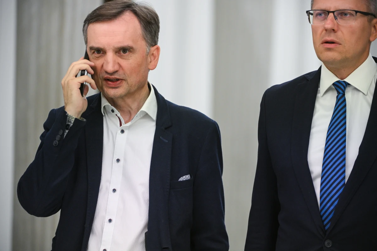 To już pewne. Wniosek o wyrażenie przez Sejm zgody na ponowne zatrzymanie Zbigniewa Ziobry będzie głosowany na posiedzeniu w przyszłym tygodniu. Tym samym potwierdziły się wcześniejsze doniesienia reportera RMF FM Tomasza Skorego. 