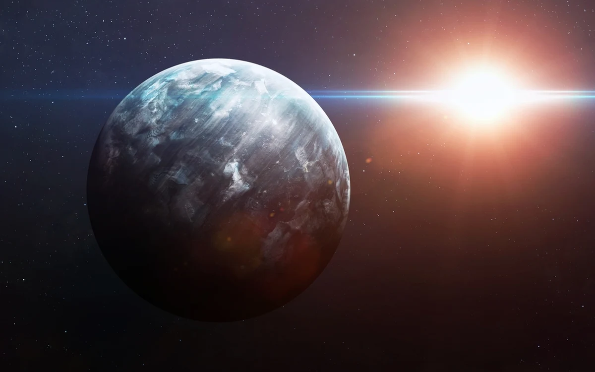 Astronomowie z Japonii ogłosili odkrycie nowego obiektu w Układzie Słonecznym, daleko poza orbitą Plutona. Obiekt, nazwany roboczo "Amonit" (2023 KQ14), może zmienić nasze rozumienie tajemniczych ciał niebieskich krążących na krańcach naszego systemu planetarnego. Jak zwykle w takich przypadkach, odkrycie wywołało także spekulacje, dotyczące słynnej "dziewiątej planety".