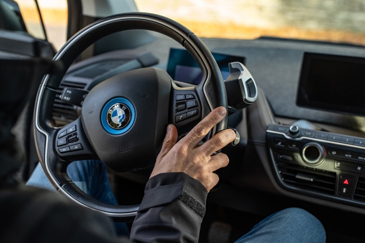 Kolizja, ucieczka i biały proszek pod nosem