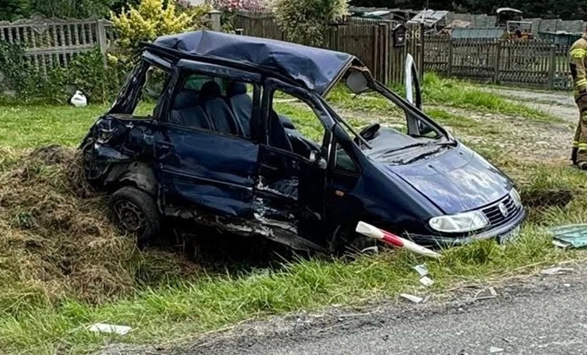 W wypadku drogowym w Spytkowicach w Małopolsce ranny został 8-letni chłopiec. Odniósł on poważne obrażenia i został zabrany do szpitala śmigłowcem Lotniczego Pogotowia Ratunkowego. W zdarzeniu ranny został również 41-letni mężczyzna.