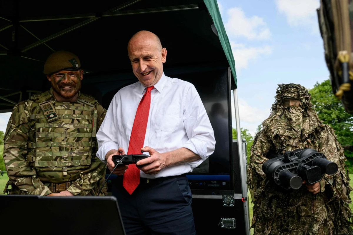 Brytyjski minister obrony John Healey potwierdził, że plany dotyczące utworzenia Wielonarodowych Sił w Ukrainie są gotowe. Londyn i Paryż będą przewodzić nowej strukturze dowodzenia, a wsparcie militarne dla Kijowa w tym roku przekroczy 2,26 mld funtów.