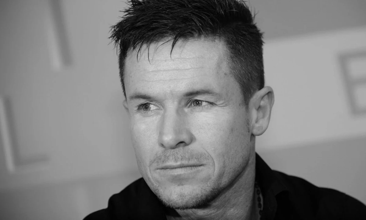 Nie żyje Felix Baumgartner - austriacki skoczek spadochronowy, który w 2012 r. ustanowił rekord najwyższego załogowego lotu balonem i skoku ze spadochronem z największej wysokości. 56-latek zginął w wypadku na paralotni.