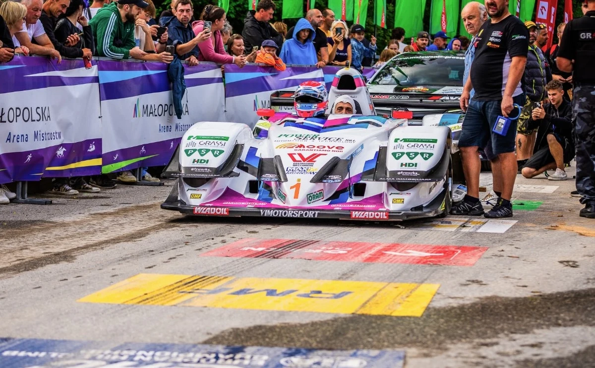 Do niedzielnego popołudnia potrwa ruszający dziś 16. Wyścig Górski „Limanowa –Przełęcz pod Ostrą”, a to oznacza także utrudnienia w ruchu drogowym na drodze powiatowej nr K1609 Limanowa – Kamienica. Impreza ta będzie Rundą Mistrzostw Europy FIA w Wyścigach Górskich oraz Rundą Górskich Samochodowych Mistrzostw Polski.