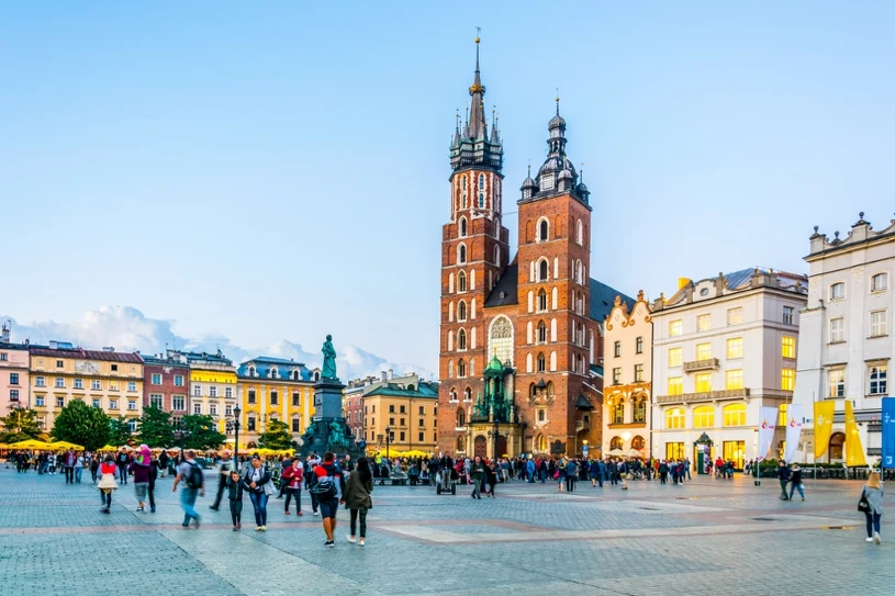 Wzrost turystów z wakacyjnego raju. Szukają "różnorodnych doświadczeń"