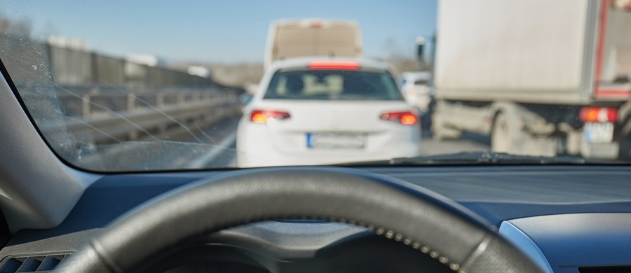4 samochody osobowe zderzyły się na trasie S5e koło Poznania. Nikt nie został ranny.