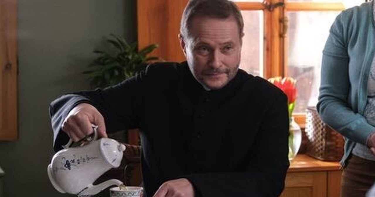 Ojciec Mateusz - Odcinek 376: "Na swoim miejscu"
