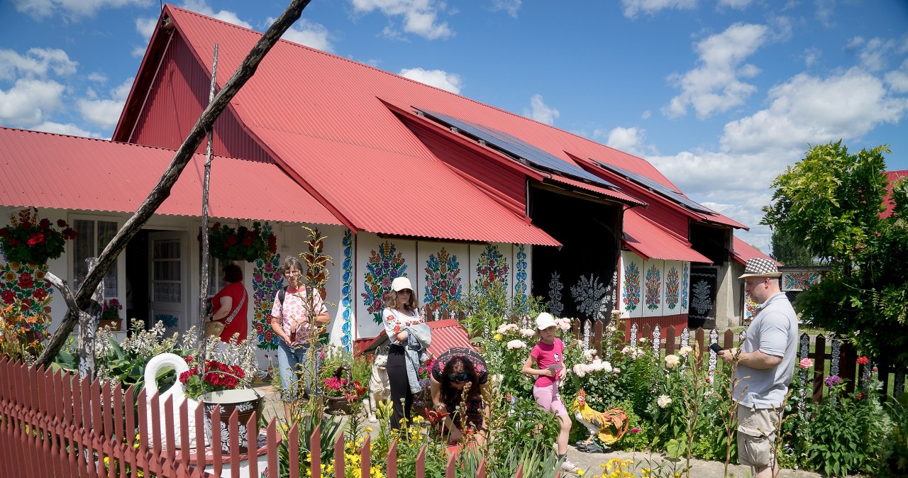 Do tej wioski przyjeżdżają turyści z całej Europy. Malownicza perełka Małopolski