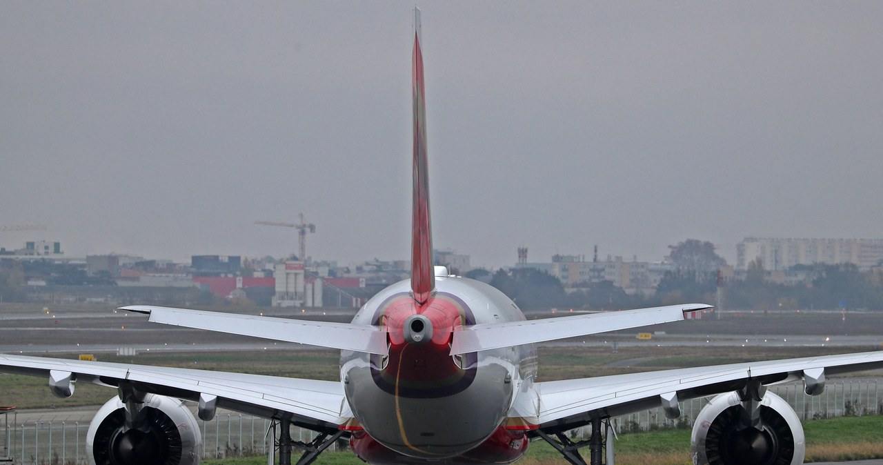 Incydent podczas lądowania. Samolot Air India wpadł w poślizg