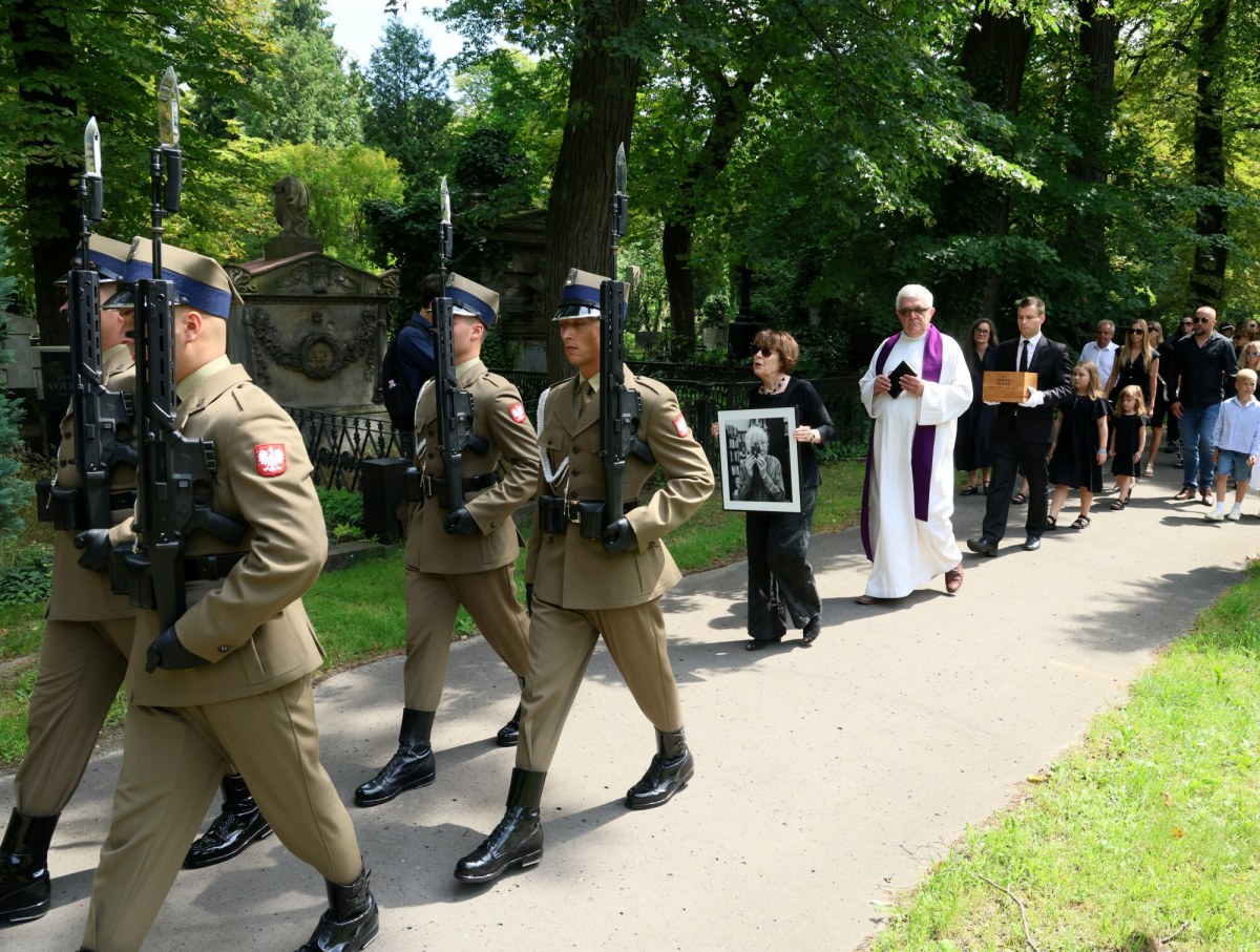 Warszawa pożegnała mistrza obiektywu. Ostatnia droga Tadeusza Rolke
