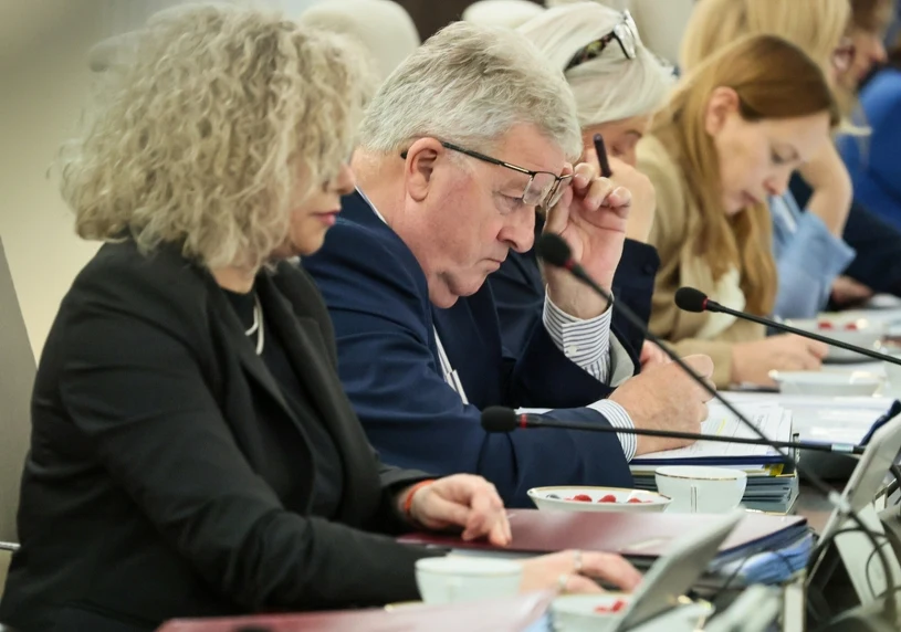 Jeden z ministrów ma stracić stanowisko. "Jest spora szansa"