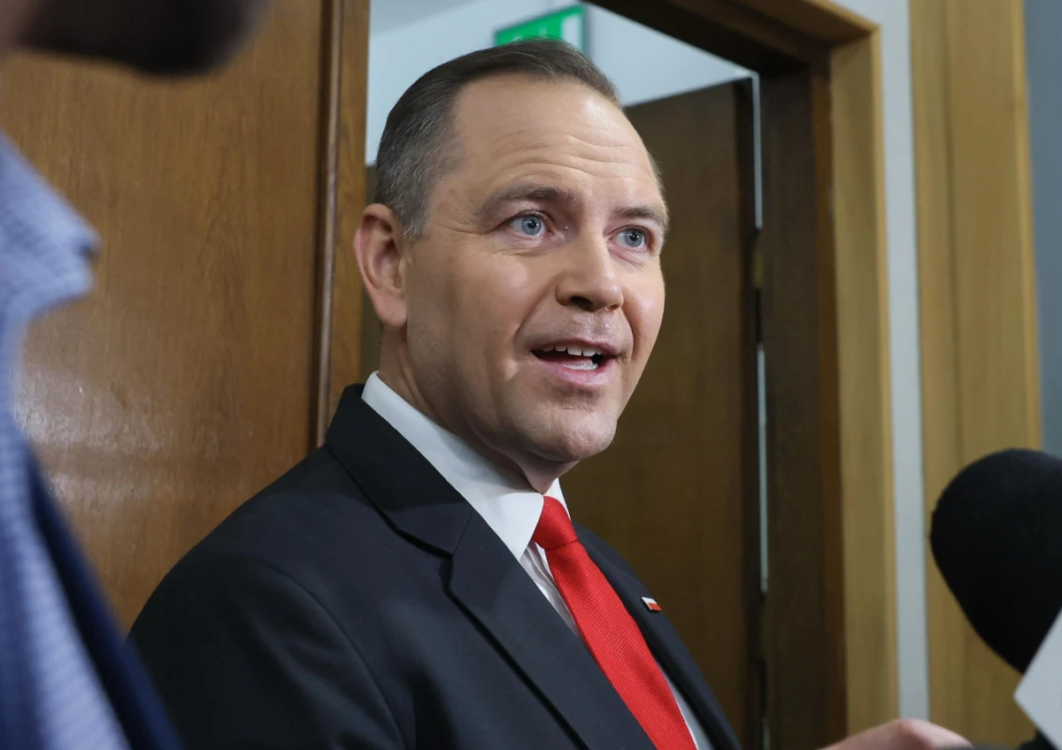 Prezydent-elekt Karol Nawrocki ogłosił pierwsze decyzje personalne przed objęciem urzędu. Potwierdził, że Zbigniew Bogucki zostanie szefem Kancelarii Prezydenta RP, a jego zastępcą będzie Adam Andruszkiewicz.