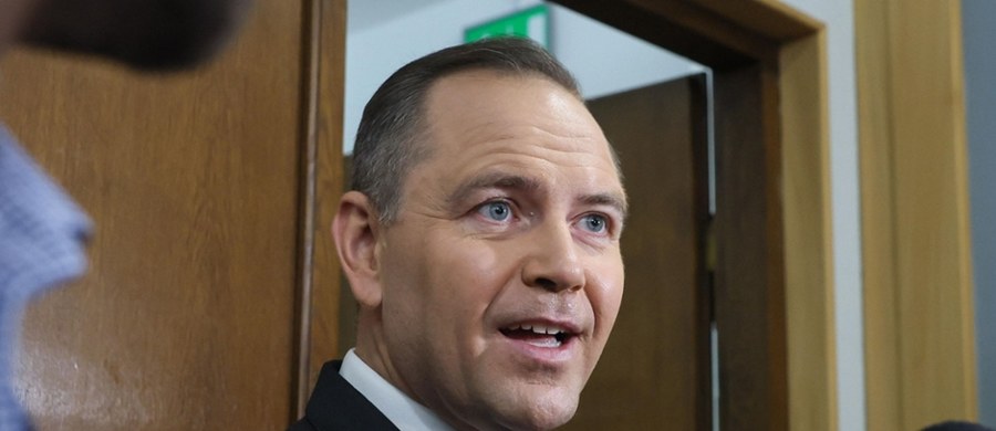 Prezydent-elekt Karol Nawrocki ogłosił pierwsze decyzje personalne przed objęciem urzędu. Potwierdził, że Zbigniew Bogucki zostanie szefem Kancelarii Prezydenta RP, a jego zastępcą będzie Adam Andruszkiewicz.