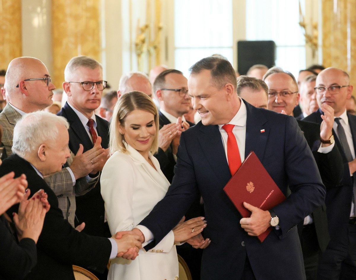 Spotkanie Nawrockiego z klubem PiS. "Wzajemne podziękowania"
