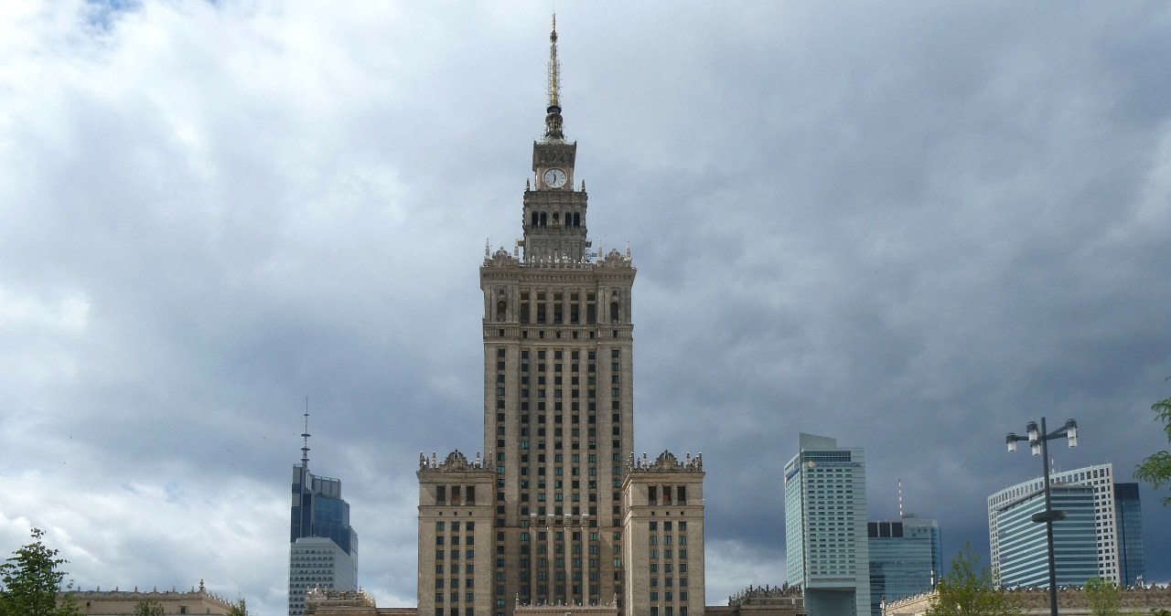 237 metrów i 40 milionów cegieł. Najwyższy zabytek w Polsce kończy 70 lat