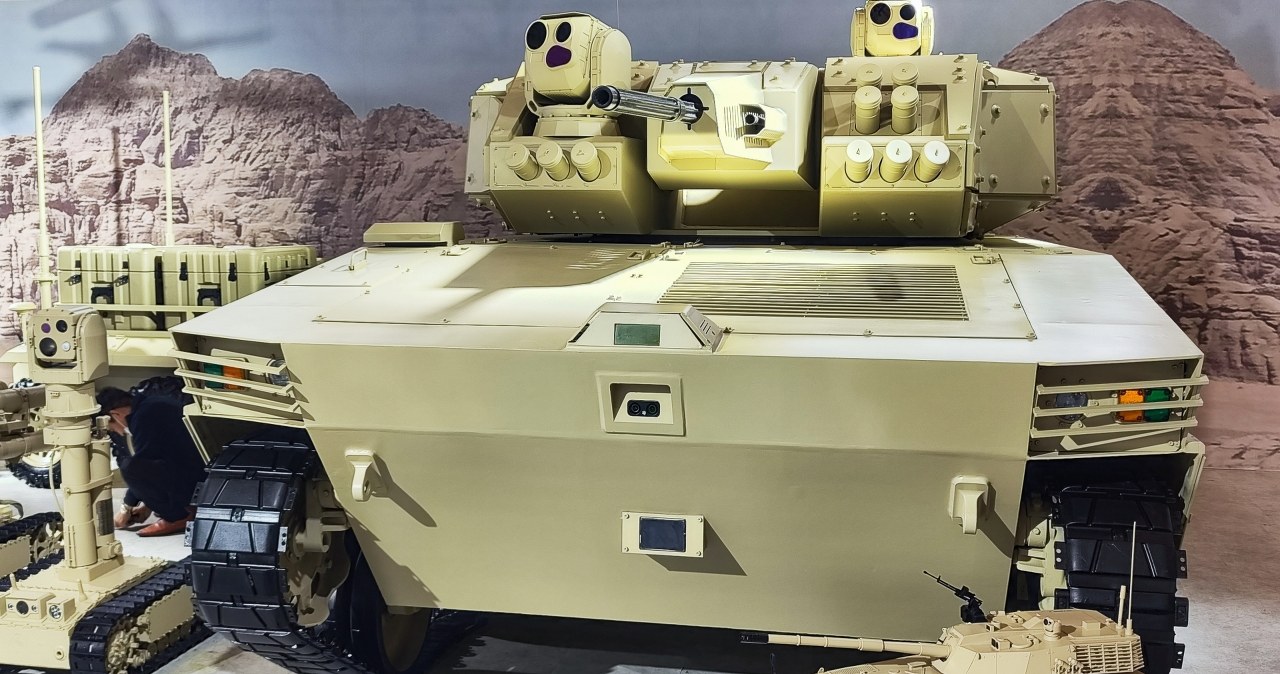 Chiny pokazały czołg przyszłości. Na jego pokładzie nie ma załogi