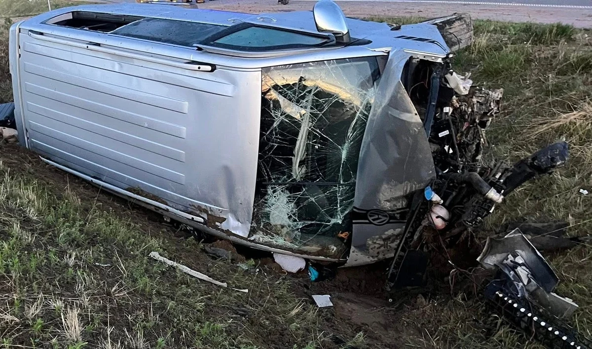 Osiem osób zostało rannych w wypadku busa na trasie S61 w województwie podlaskim. Pojazd wypadł z jezdni.