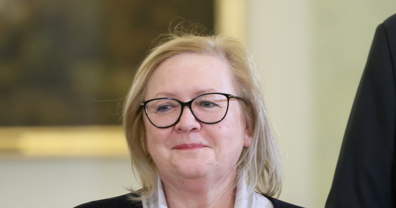 Chronią ją dwa immunitety. Procedury "działają" na korzyść Manowskiej
