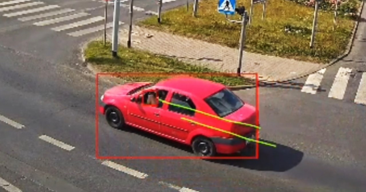 wiadomości,aktualności,Interia Dwie osoby za kierownicą jednego auta. Nawet nie pamiętał jak znalazł się w samochodzie