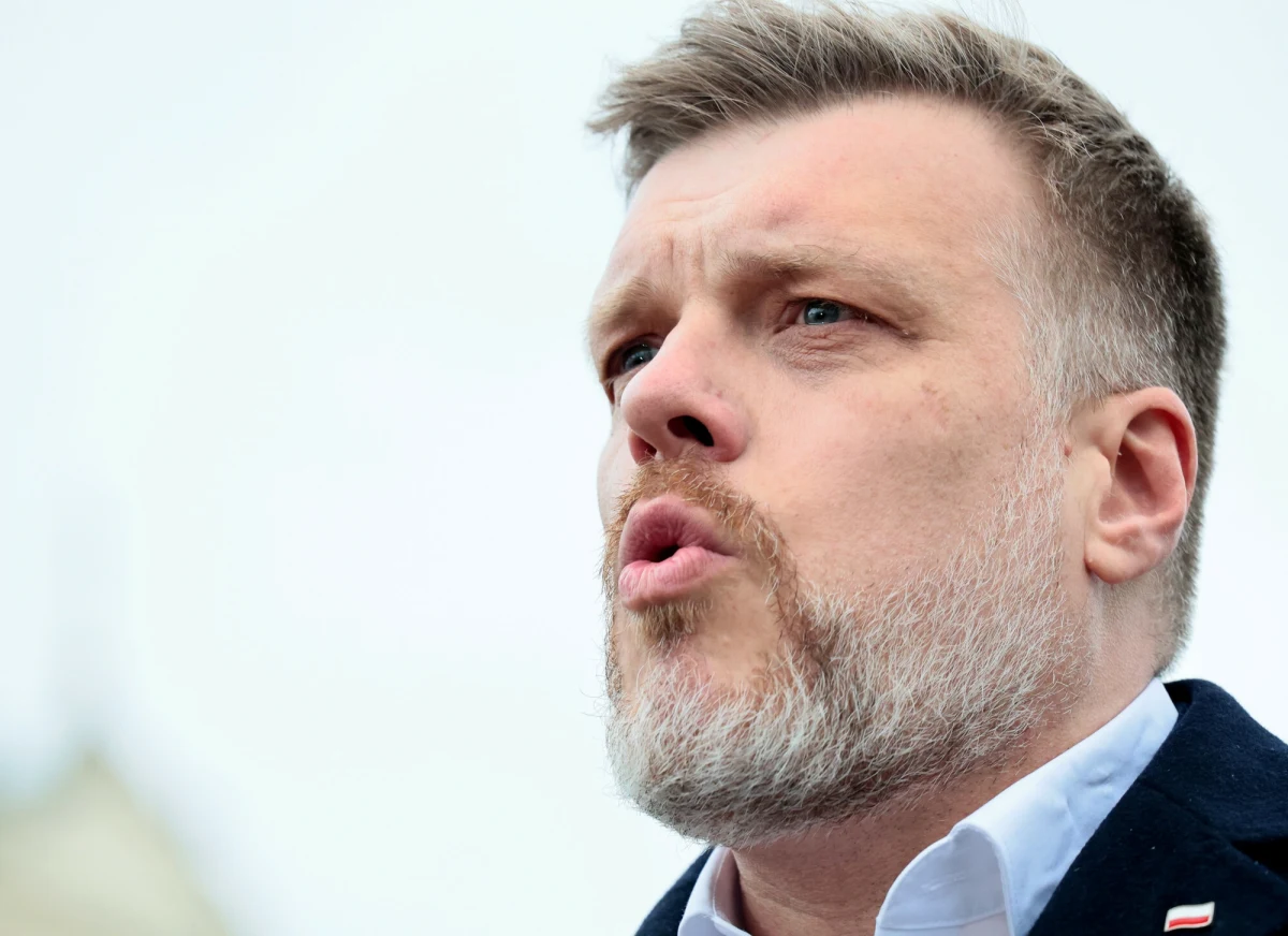 Współprzewodniczący Razem Adrian Zandberg nie jest entuzjastą zmian w rządzie zaproponowanych przez premiera Donalda Tuska. Jego zdaniem zmiany mają charakter bardziej kosmetyczny, ale jest jedna rzecz, która polityka wyraźnie zaskoczyła.