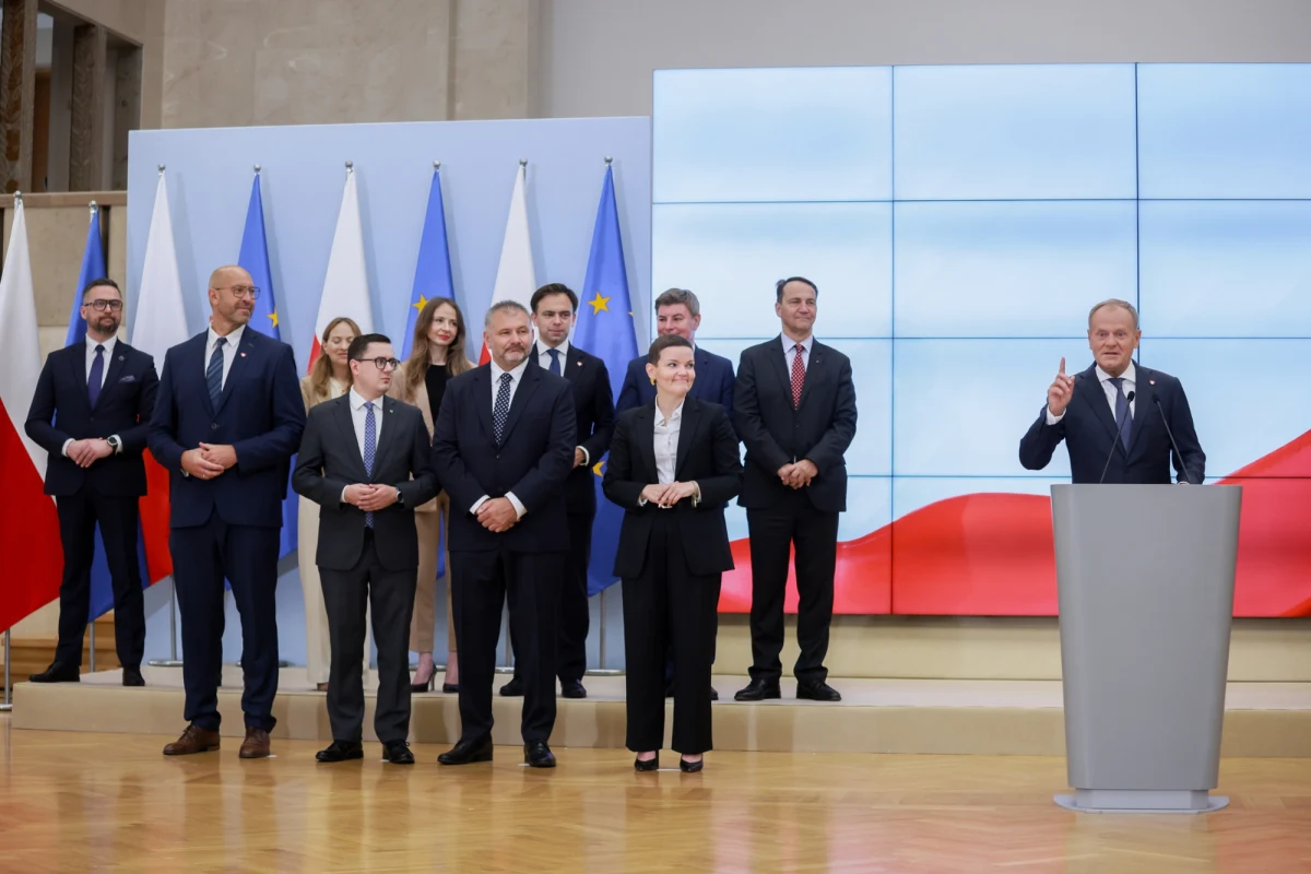 Kancelaria Prezydenta RP poinformowała, że w czwartek, 24 lipca, o g. 15:30 prezydent Andrzej Duda dokona zmian w składzie Rady Ministrów. Dzisiaj premier Donald Tusk ogłosił decyzje dotyczące rekonstrukcji rządu.