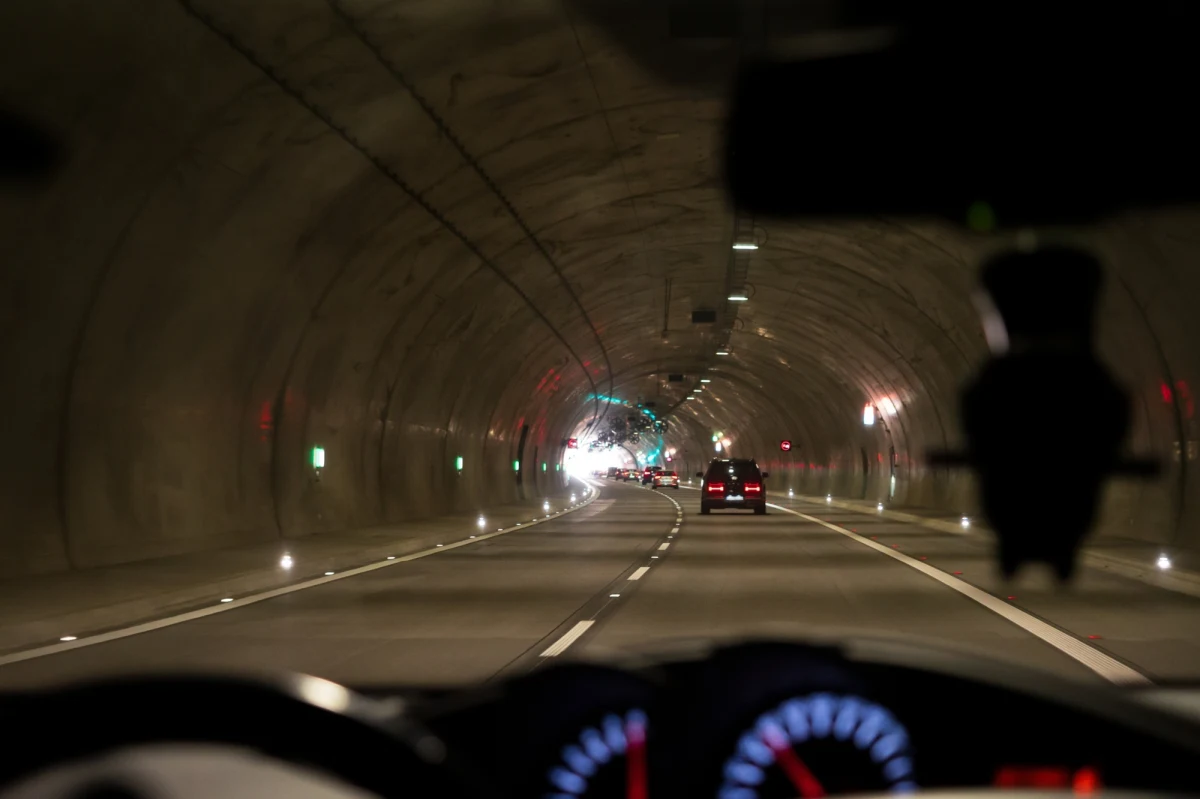 Szykują się utrudnienia w Gdańsku. W nocy z piątku (25.07) na sobotę (26.07) z powodu prac serwisowych zamknięty będzie tunel pod Martwą Wisła – przekazał gdański magistrat.