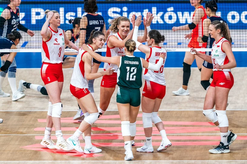 Polki w półfinale, a potem taka zmiana. Nagroda za triumf nad Chinkami