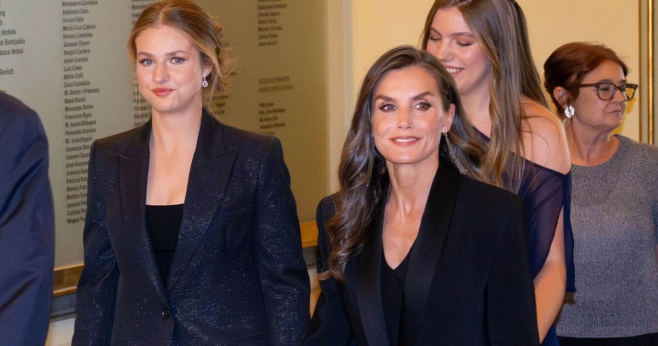 Wyszła razem z córką i skradła uwagę. Wszyscy patrzyli tylko na królową wiadomości,aktualności,Interia Wyszła razem z córką i skradła uwagę. Wszyscy patrzyli tylko na królową