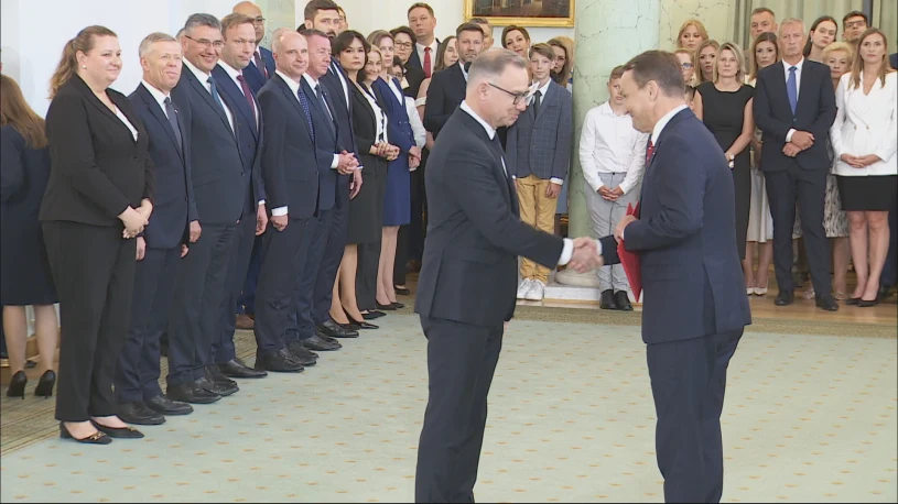 Rekonstrukcja rządu stała się faktem. Ministrowie zaprzysiężeni