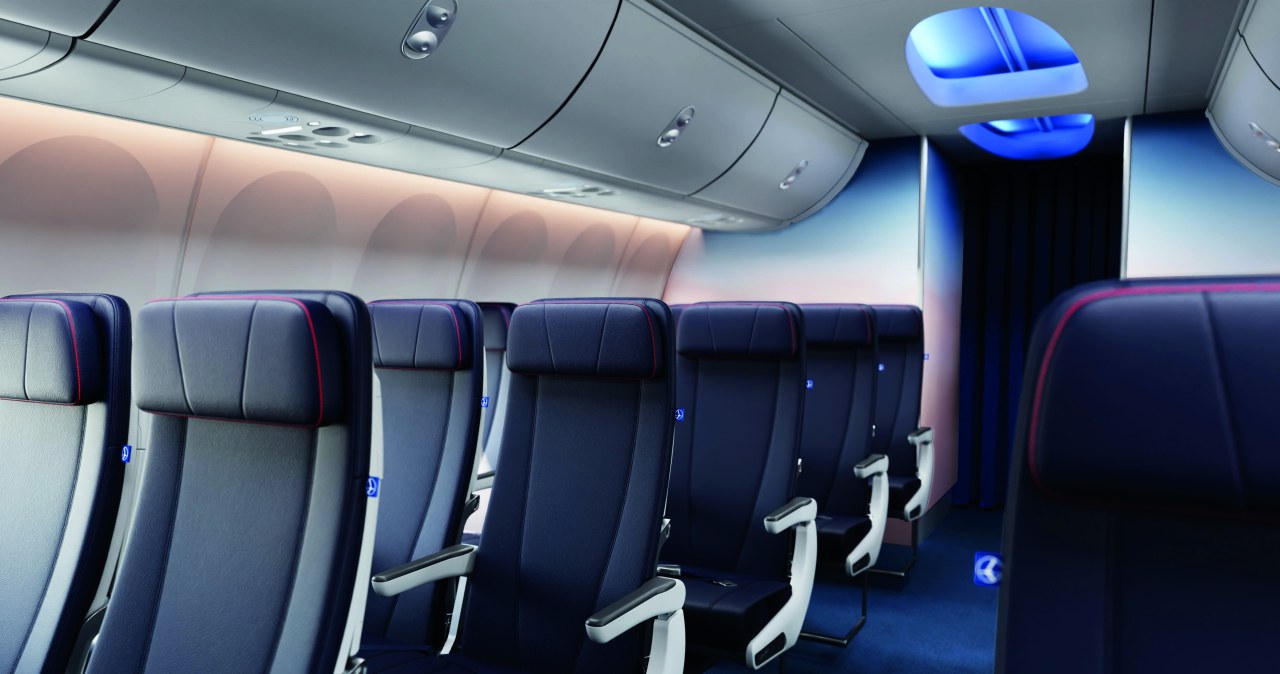 USB-C i uchwyt na telefon. Sprawdziłem nowe fotele w samolotach LOT-u