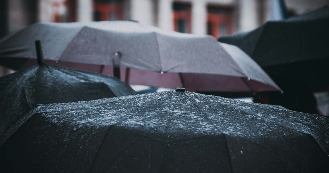 Potwierdza się najgorsze. Dużo deszczu, burze i zaledwie 16 st. C