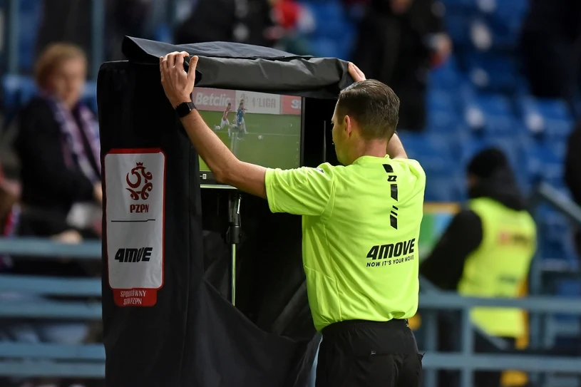 Mladi nogometaši Sportowca Modlniczka rešeni pred nepravično degradacijo