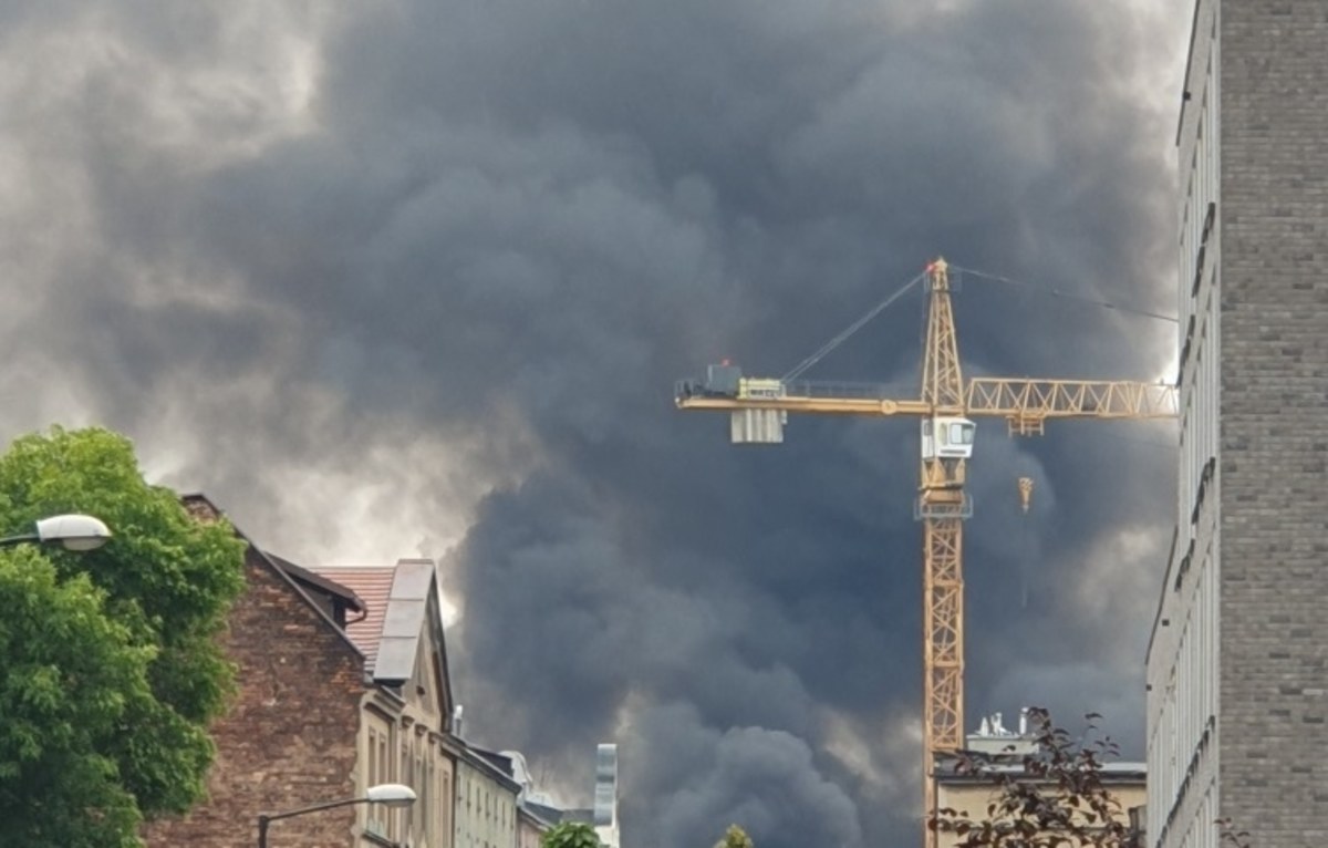 Czarny dym nad Katowicami. Pożar w mieście