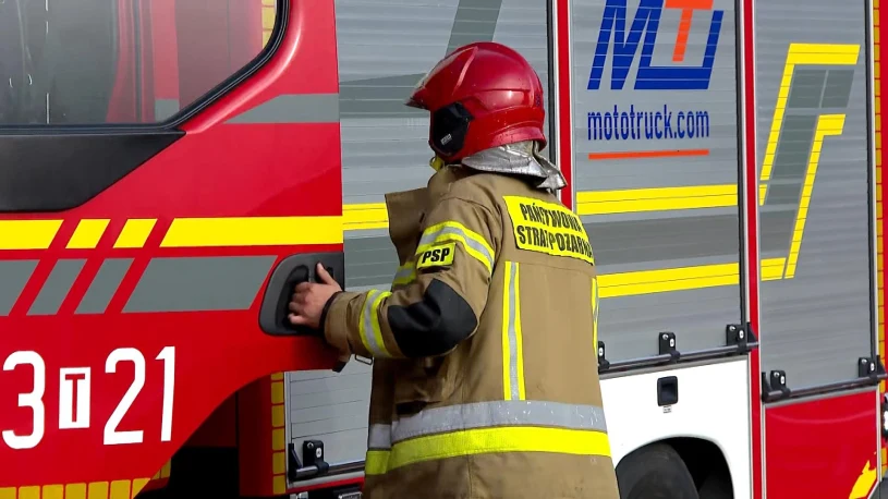 Ogromny pożar pod Kraśnikiem. Płonie składowisko odpadów