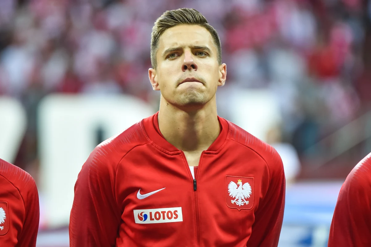Piłkarz reprezentacji Polski Jan Bednarek ma po ośmiu latach zmienić klub. Według informacji portalu ojogo.pt obrońca zmieni Southampton na FC Porto.