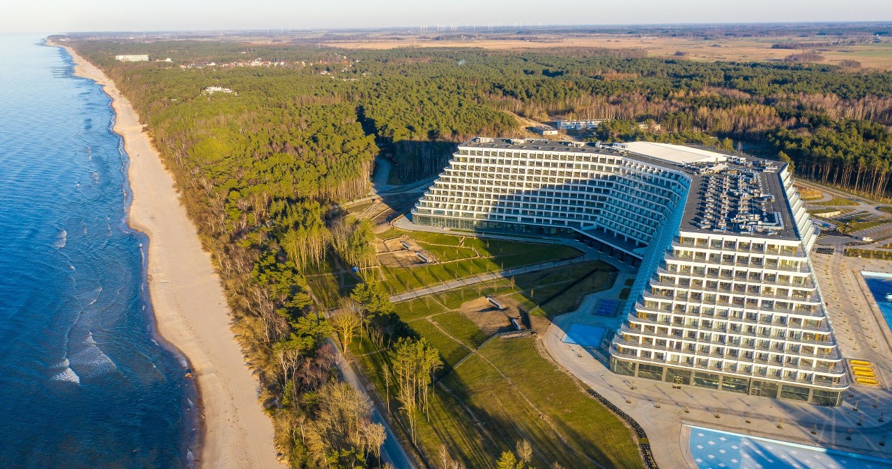 Niemcom nie podoba się "mały Dubaj" w Pobierowie. "To już przesada"