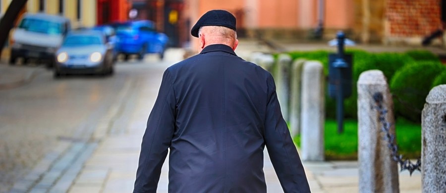 73-letni Krzysztof P., były proboszcz parafii w Jeżowem na Podkarpaciu, stanie przed sądem pod zarzutem przywłaszczenia ponad 600 tys. zł na szkodę parafii oraz usunięcia dokumentacji finansowej. Duchowny nie przyznał się do winy. Akt oskarżenia trafił do Sądu Okręgowego w Tarnobrzegu.