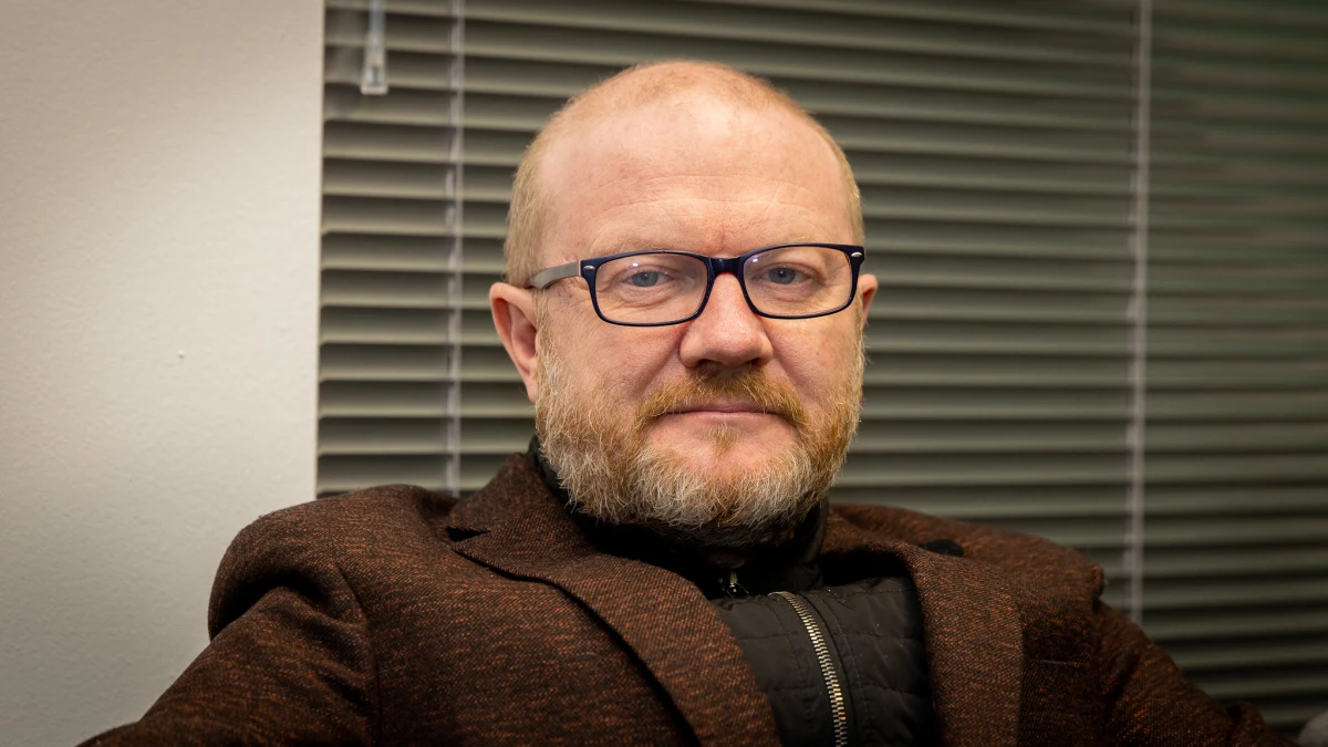 Maciej Duszczyk nie będzie już wiceministrem spraw wewnętrznych - tę informację potwierdził wiceszef MSWiA w rozmowie z dziennikarzem RMF FM Kacprem Wróblewskim. "Muszę dokończyć jeszcze parę rzeczy, ale w tej sprawie jestem już umówiony z ministrem Kierwińskim i panem premierem" - powiedział.