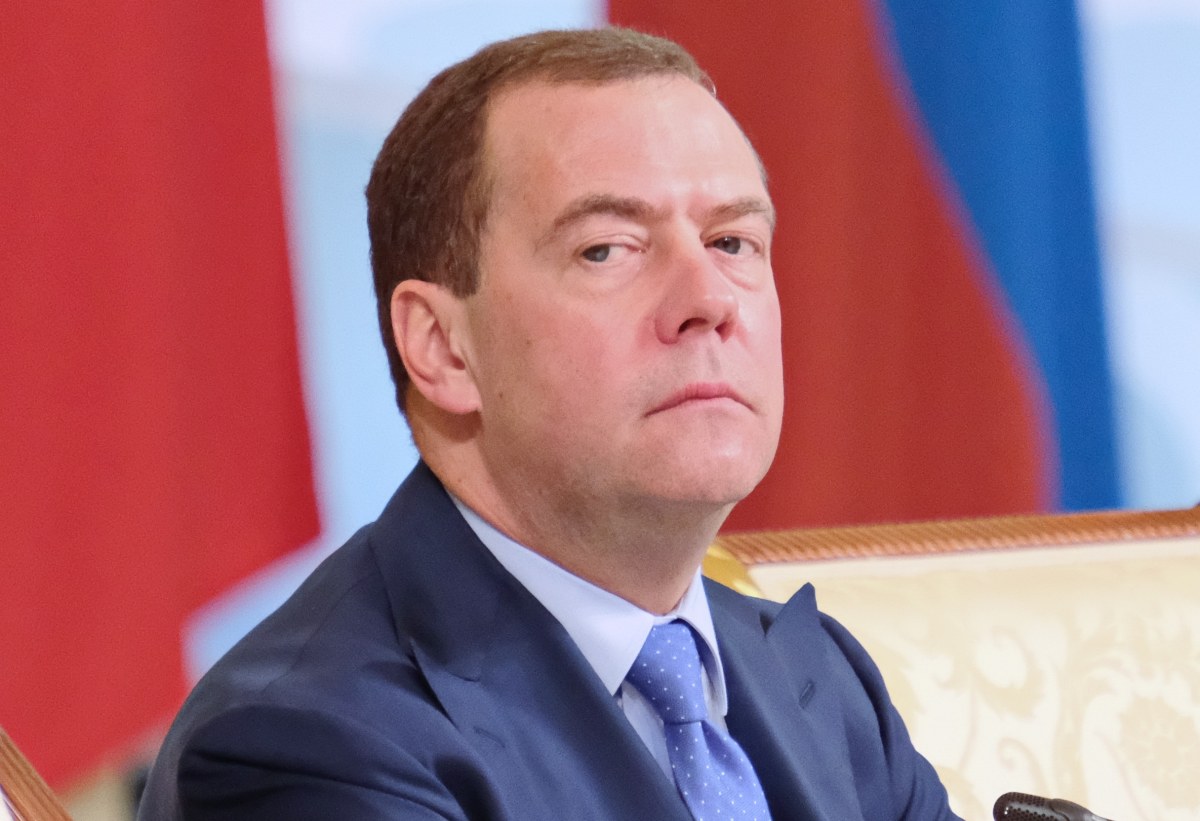 Miedwiediew zagroził Trumpowi nową wojną. "Nie idź tą drogą"