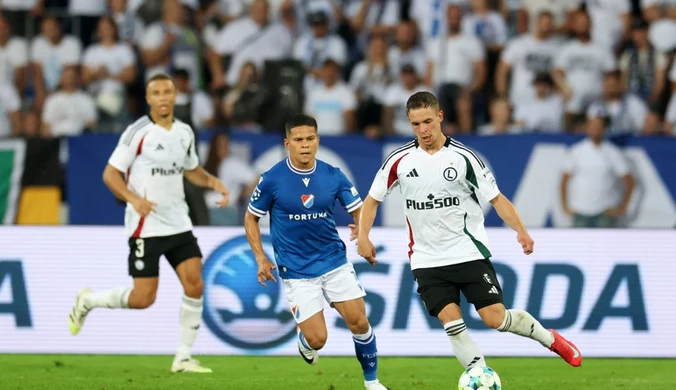 O której Legia gra dzisiaj z Banikiem? Gdzie oglądać? [TRANSMISJA NA ŻYWO, STREAM]