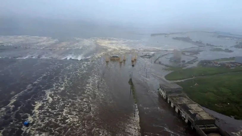 Trzęsienie ziemi na Kamczatce i tsunami. Nagrania obiegły internet