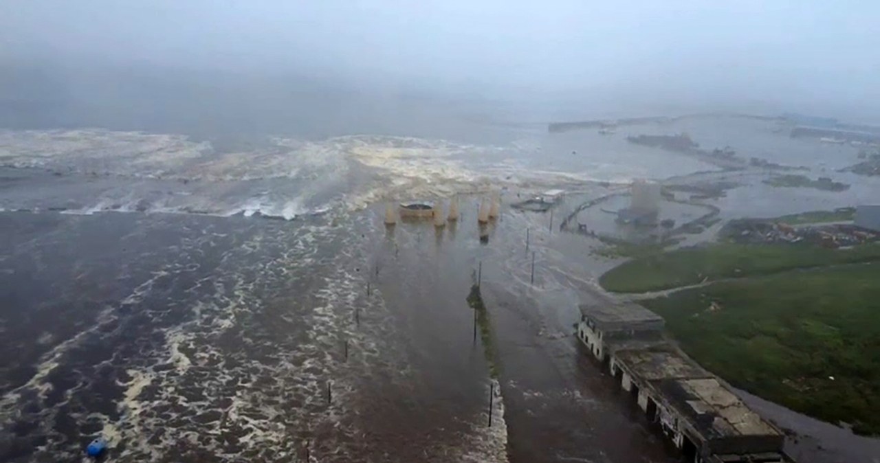 Trzęsienie ziemi na Kamczatce i tsunami. Nagrania obiegły internet