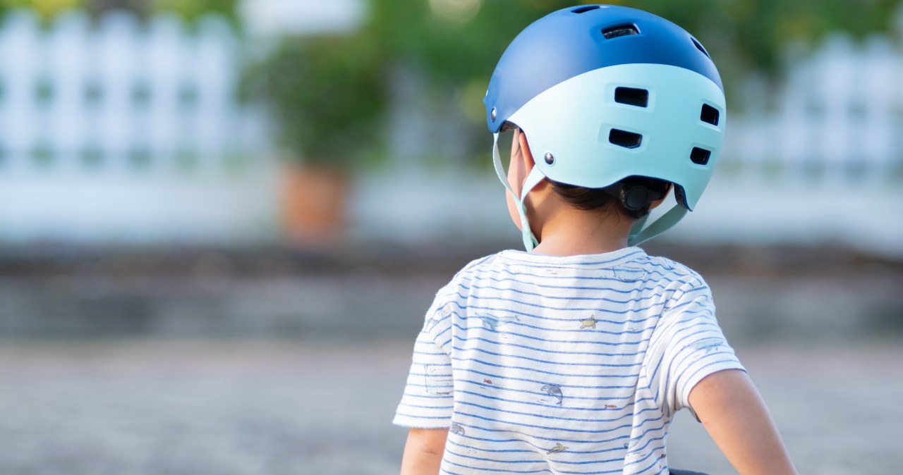 Jak wybrać bezpieczny kask na rower i hulajnogę? Nowe przepisy już wkrótce