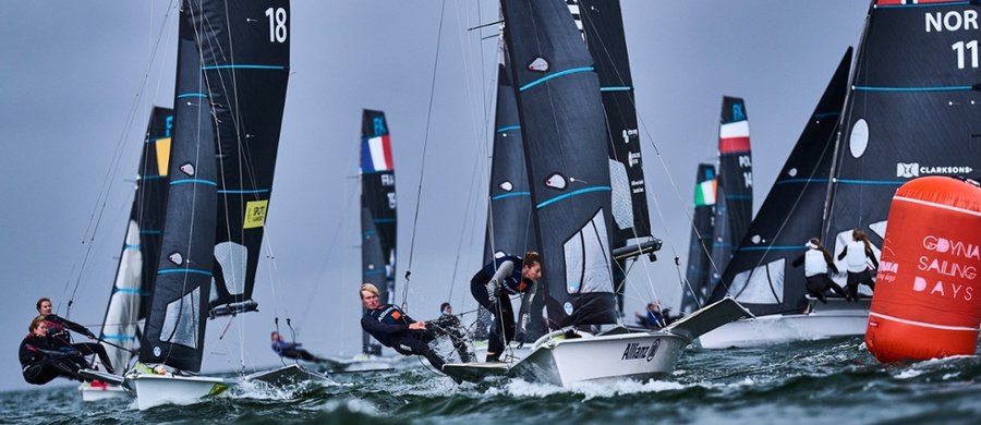 26. edycja Gdynia Sailing Days dobiegła końca – największy żeglarski festiwal w tej części Europy po raz kolejny udowodnił, że Gdynia to stolica żeglarstwa. Ponad 1000 zawodników, 21 dni rywalizacji, 17 klas regatowych i 12 różnych regat, w tym Mistrzostw Świata i Mistrzostw Polski – tak w liczbach można podsumować tegoroczne święto sportów wodnych nad Zatoką Gdańską.