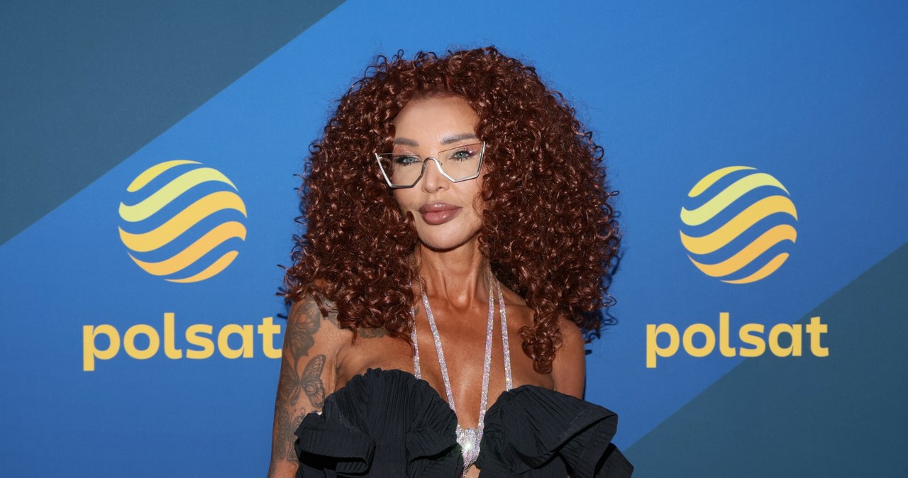Minge znów zaskoczyła odważną stylizacją. Skradła show na jesiennej ramówce Polsatu wiadomości,aktualności,Interia Minge znów zaskoczyła odważną stylizacją. Skradła show na jesiennej ramówce Polsatu