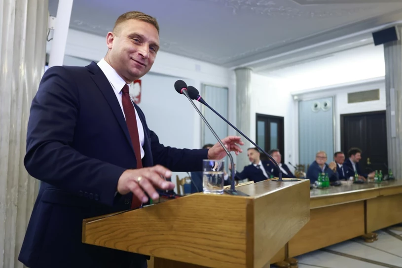 Nie ma zarzutów dla Bąkiewicza. Zaskakujący ruch prokuratora