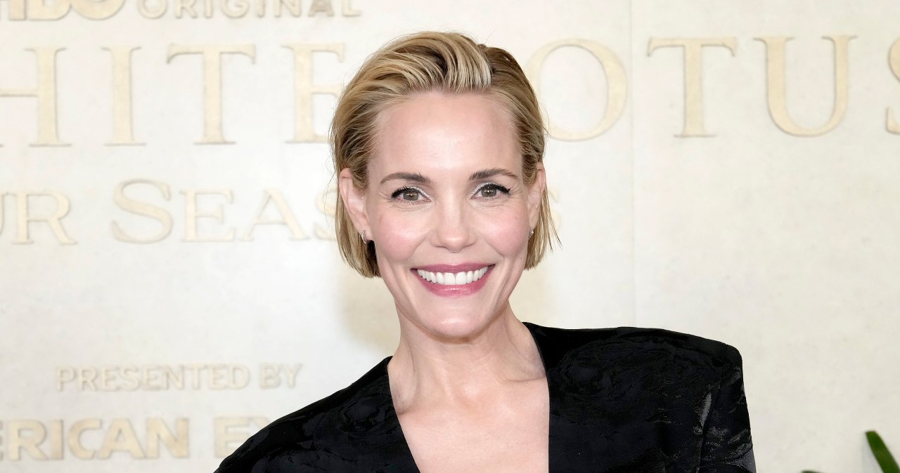 Luksus, luz i "mokry efekt". Ta fryzura to hit sezonu