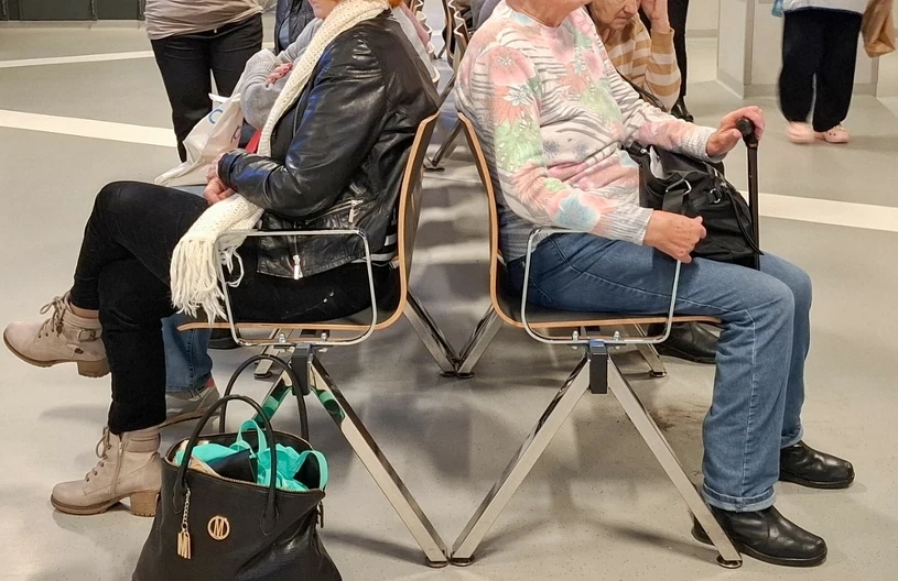 Sanatoria świecą pustkami. Dlaczego seniorzy rezygnują z leczenia?