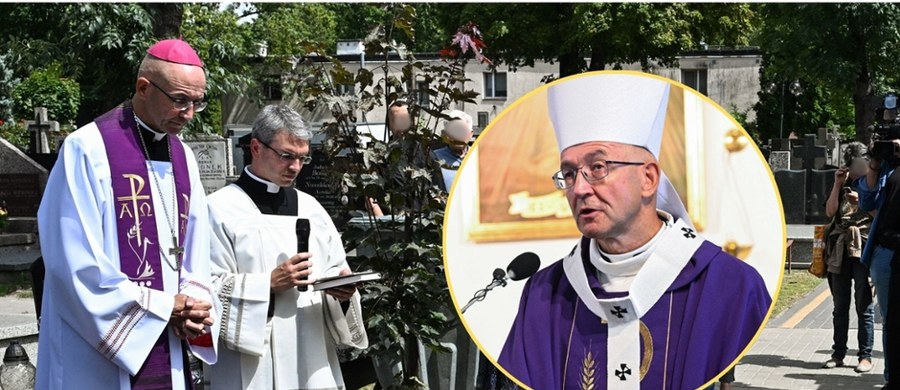 ​W Warszawie odbył się pogrzeb zamordowanego przez księdza Anatola Cz. Podczas uroczystości abp Adrian Galbas przeprosił zmarłego i wiernych za zbrodnię i dodał, że pamięć o tym koszmarze długo nie przeminie. Przestrzegł też kapłanów przed chciwością. "Mamy prawo mieć słabe dni, ale nie mamy prawa odreagowywać tego na ludziach, zwłaszcza na bezbronnych. I uważajmy na żądzę pieniądza, chciwość i pazerność" - wskazał.